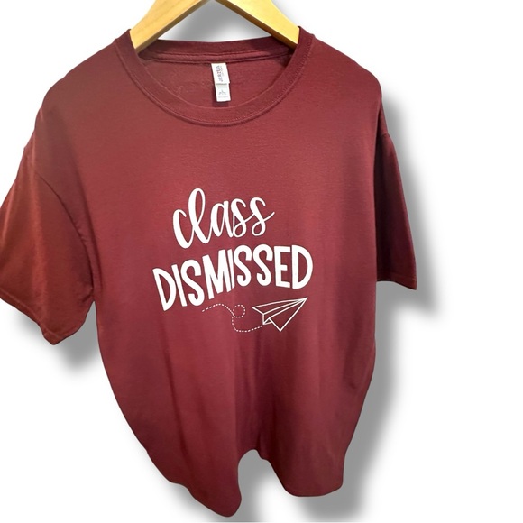 Jerzees Dri-Power “Class Dismissed” Graphic Tee – Maroon - Picture 2 of 6